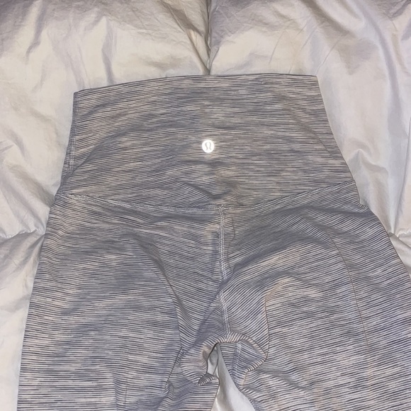 Lululemon Align 25 inch pant - Picture 4 of 8